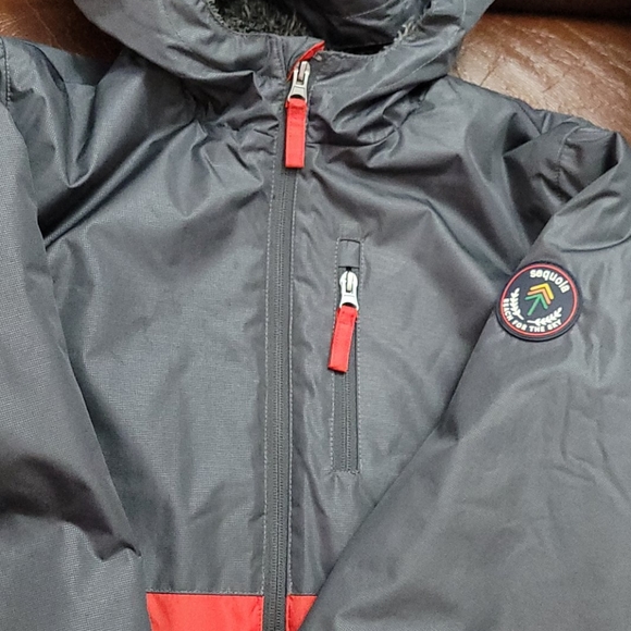 Winter jacket - Picture 4 of 4